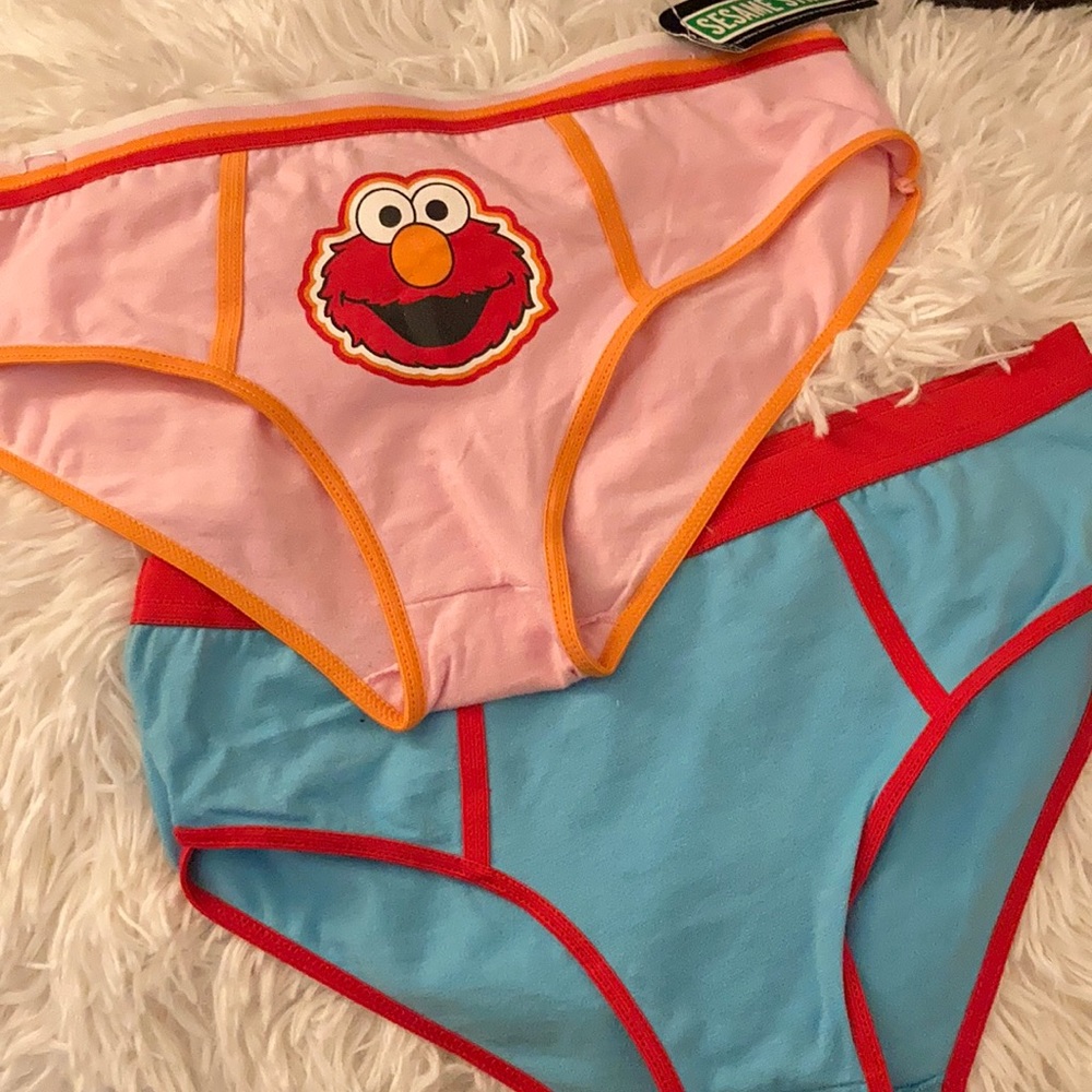 New Years BlowOut!🎉 Comfy undies Buy these 2 + get 2 others free.Nice gifts!💕
